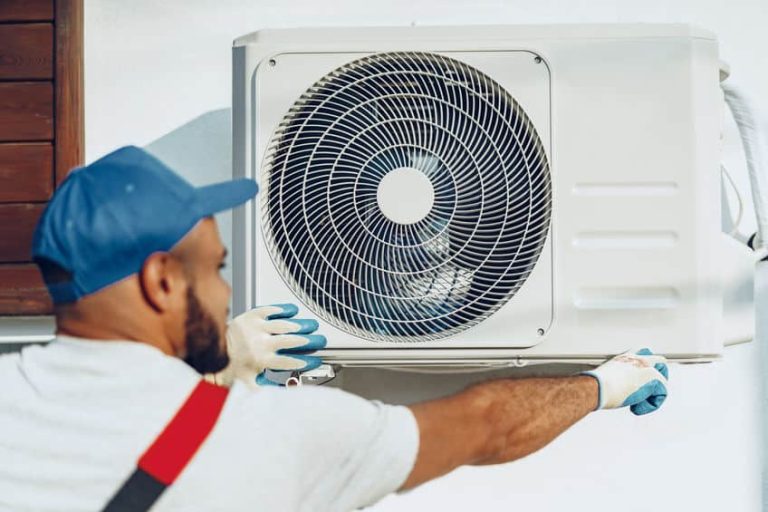 Can Wasps Get Through an Air Conditioner? - Pest Control Gurus